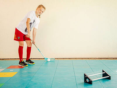 MyFloorball Passer SAUCER wyrzutnia unihokejowa