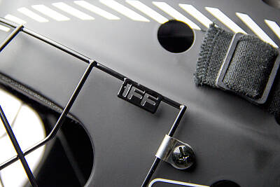 Freez Goalie Helmet Z-280 Black SR Kask bramkarski