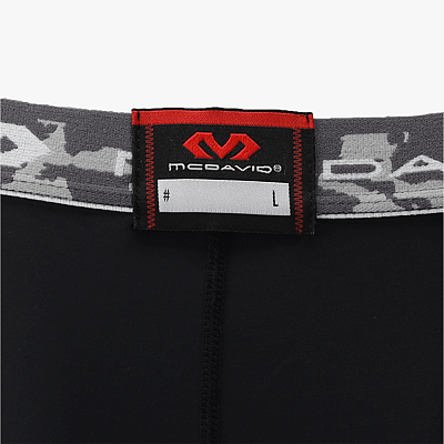 McDavid Compression 3/4 Tight With Dual Layer Knee Support Black